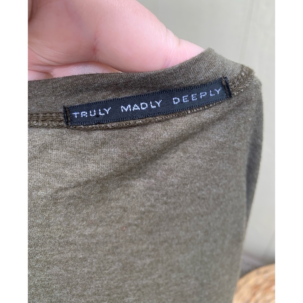 Truly Madly Deeply Scoop Neck Pocket Tee Shirt - Picture 3 of 4